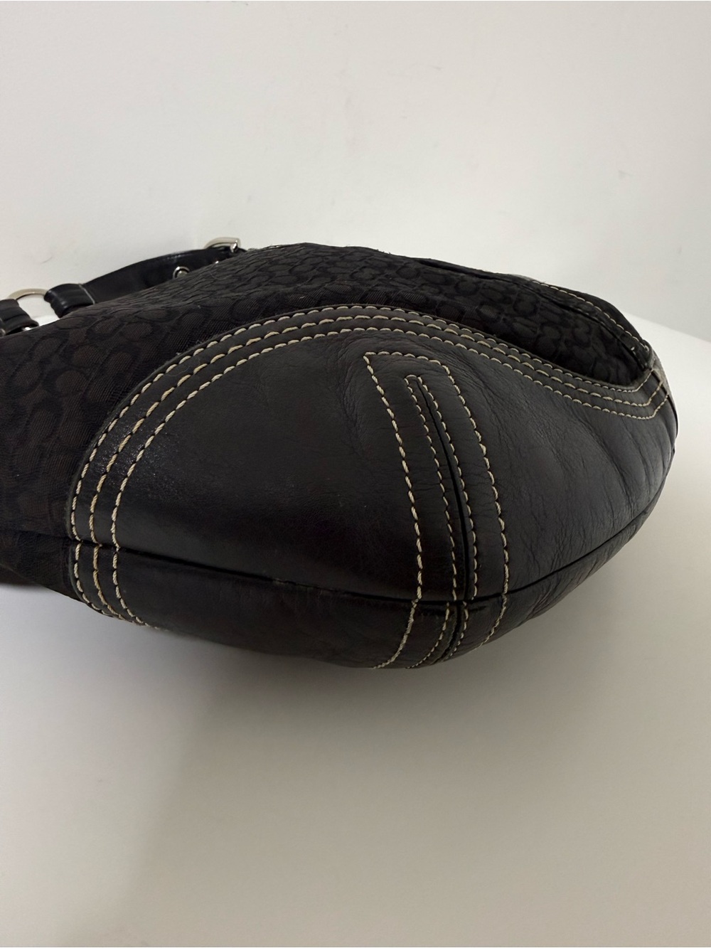 Coach Hobo Signature Shoulder Bag Black Jacquard/Leather - Picture 11 of 15